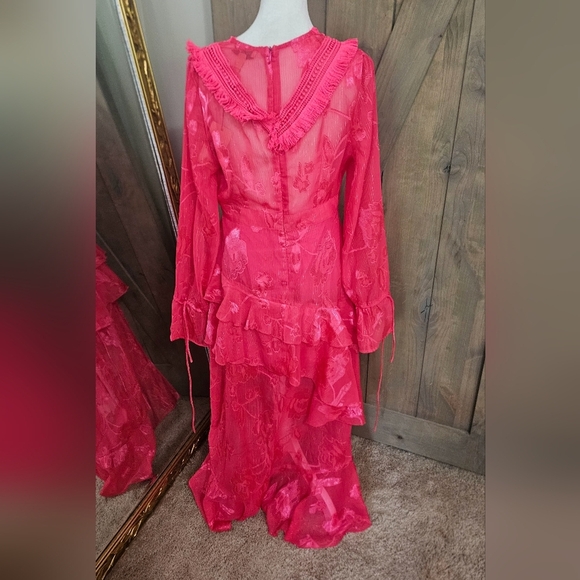 DARK PINK Frill Lacr plunge front midi dress In Hot Pink. Size 8 NWT - Picture 10 of 16